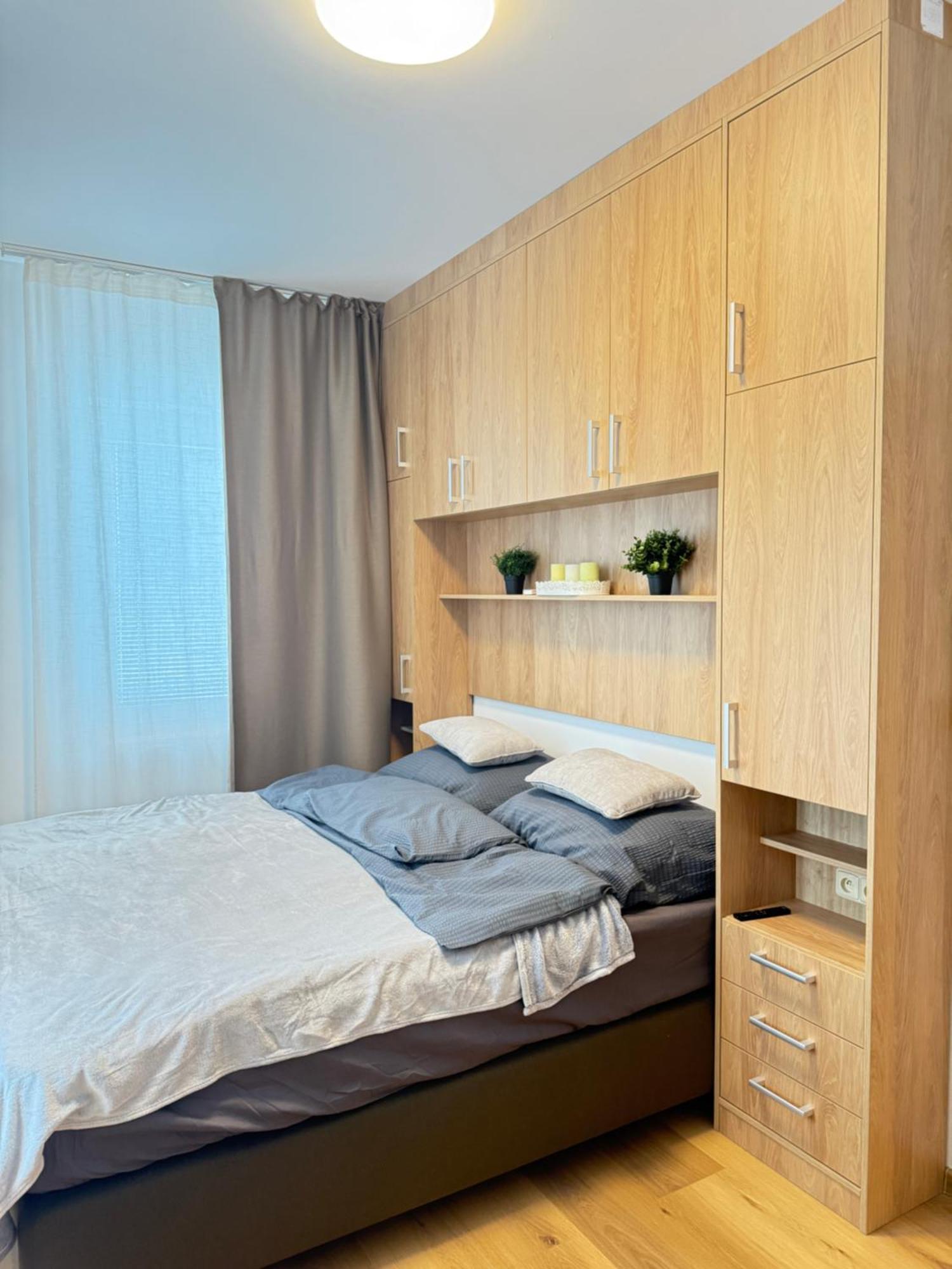 Riverside Apartment Praha Ngoại thất bức ảnh