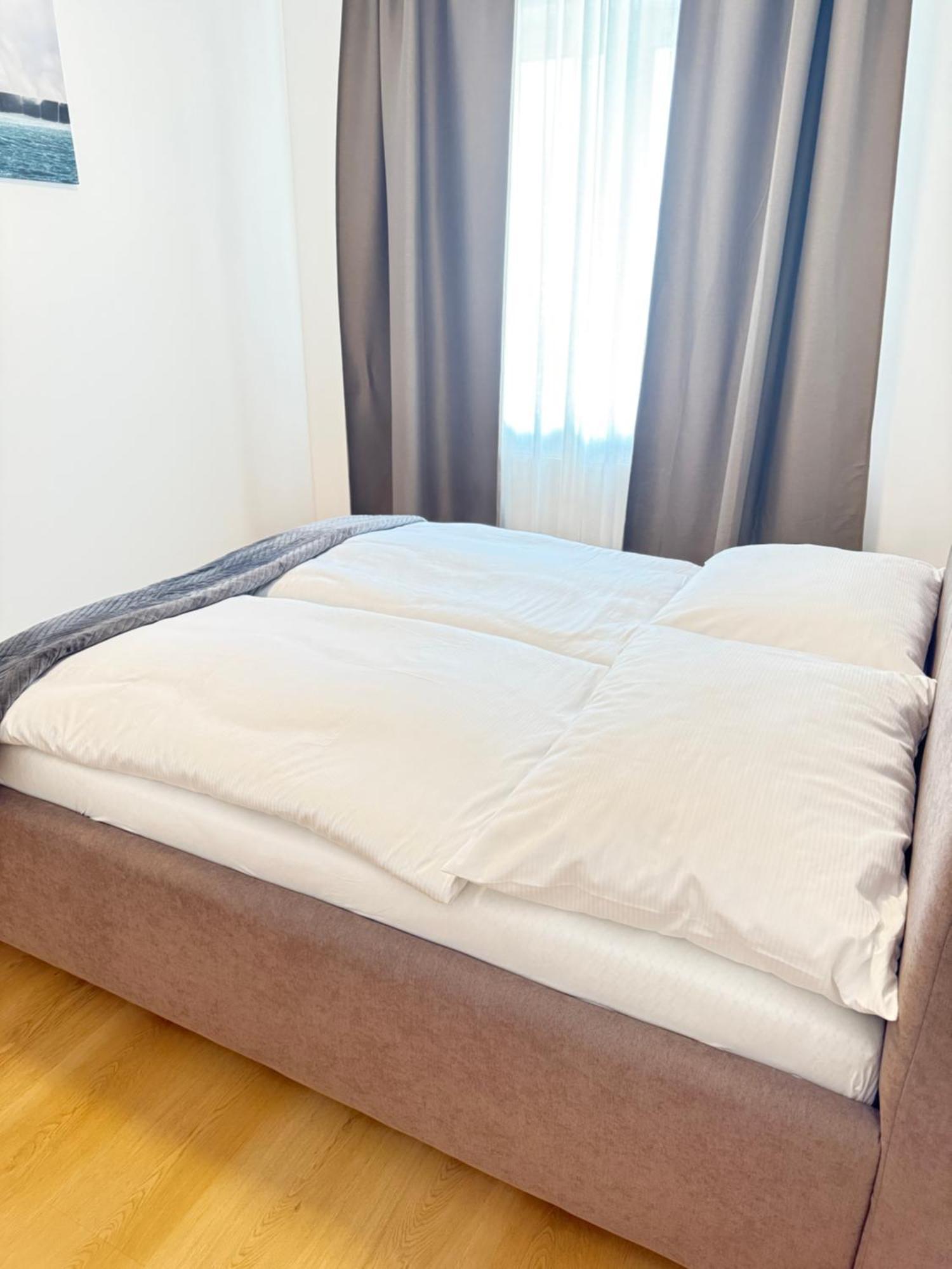 Riverside Apartment Praha Ngoại thất bức ảnh