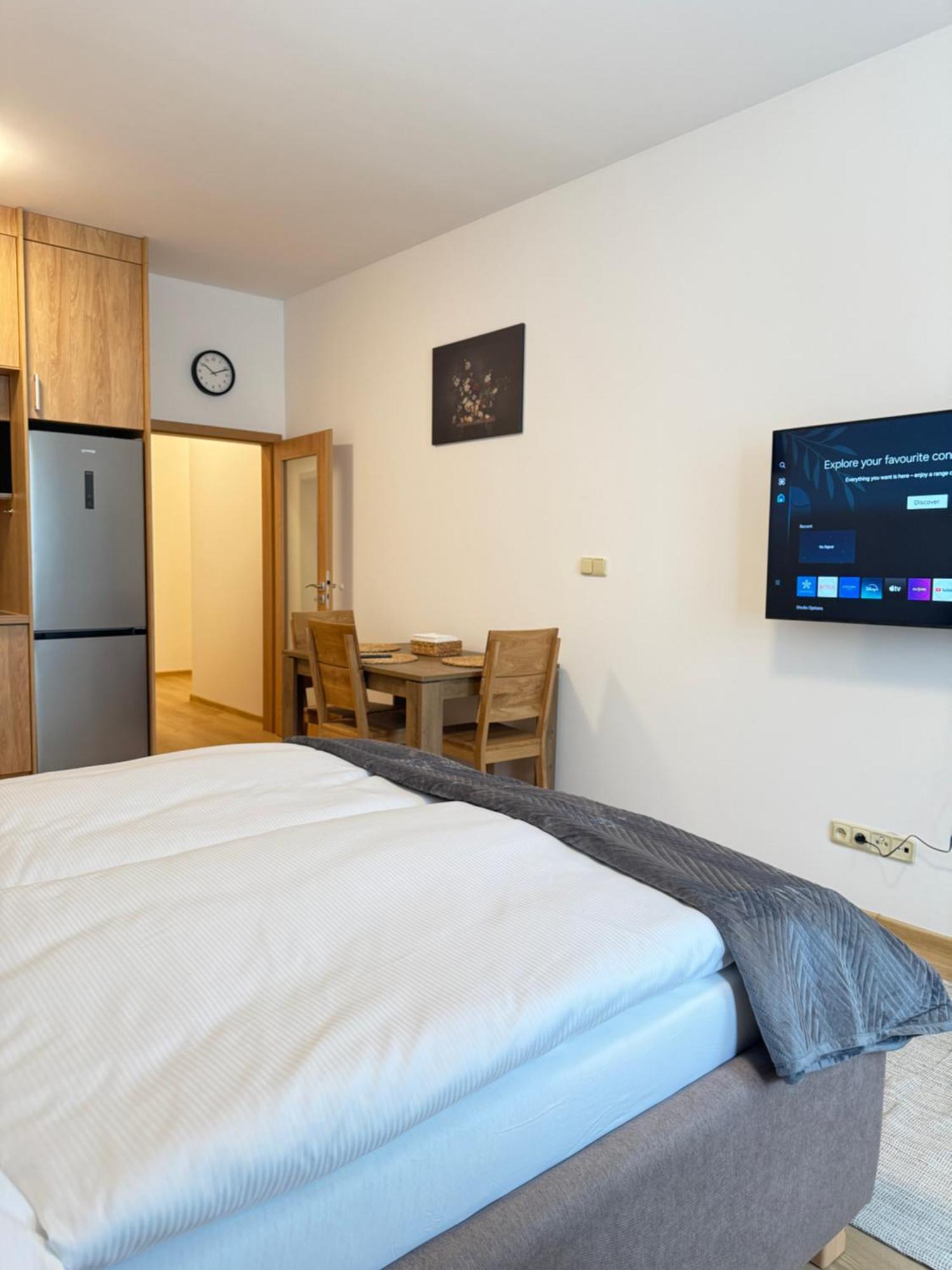 Riverside Apartment Praha Ngoại thất bức ảnh